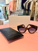 VICTORIA BECKHAM Butterfly Frame  Sunglasses - Tortoiseshell