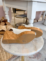 STUART WEITZMAN Patent Leather Riviera Wedge Sandals - White Sz38
