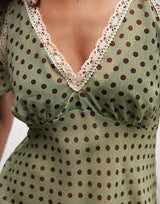 RECLAIMED VINTAGE Chiffon Tea Top - Sage Spot SzS